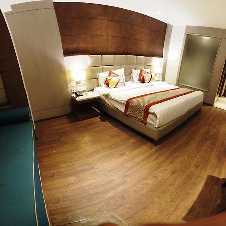 Lemonwood Suites By F9 Hotels - Trivoli Garden Chhatarpur New Delhi Extérieur photo