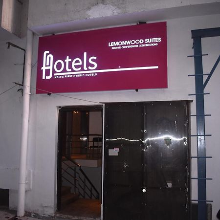 Lemonwood Suites By F9 Hotels - Trivoli Garden Chhatarpur New Delhi Extérieur photo