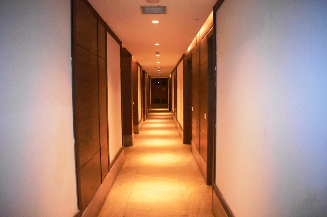 Lemonwood Suites By F9 Hotels - Trivoli Garden Chhatarpur New Delhi Extérieur photo