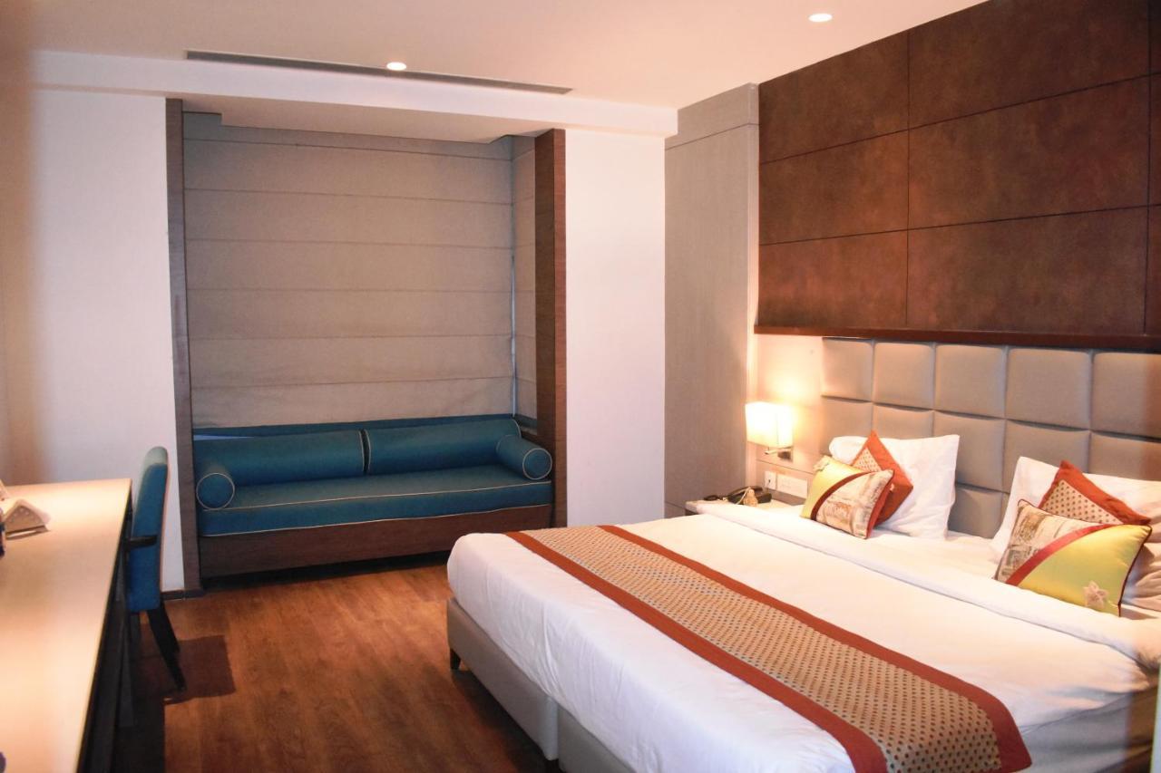 Lemonwood Suites By F9 Hotels - Trivoli Garden Chhatarpur New Delhi Extérieur photo