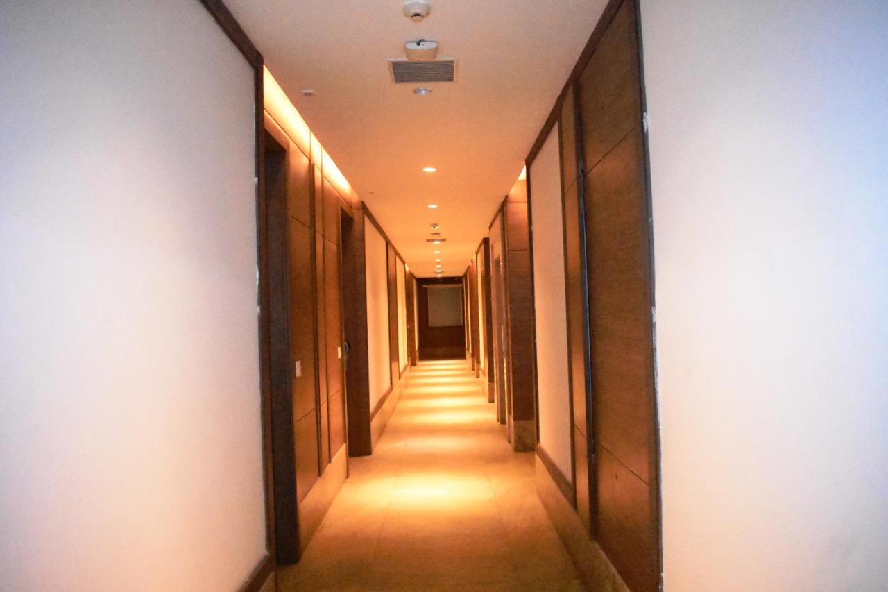 Lemonwood Suites By F9 Hotels - Trivoli Garden Chhatarpur New Delhi Extérieur photo