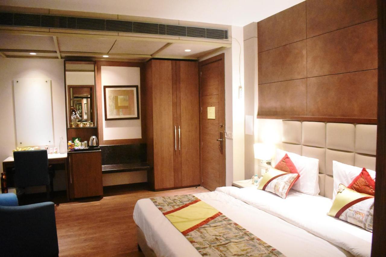 Lemonwood Suites By F9 Hotels - Trivoli Garden Chhatarpur New Delhi Extérieur photo