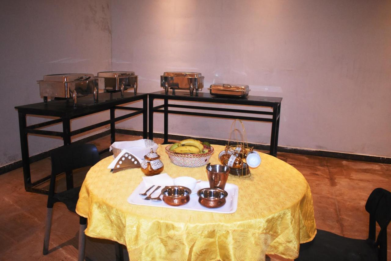 Lemonwood Suites By F9 Hotels - Trivoli Garden Chhatarpur New Delhi Extérieur photo