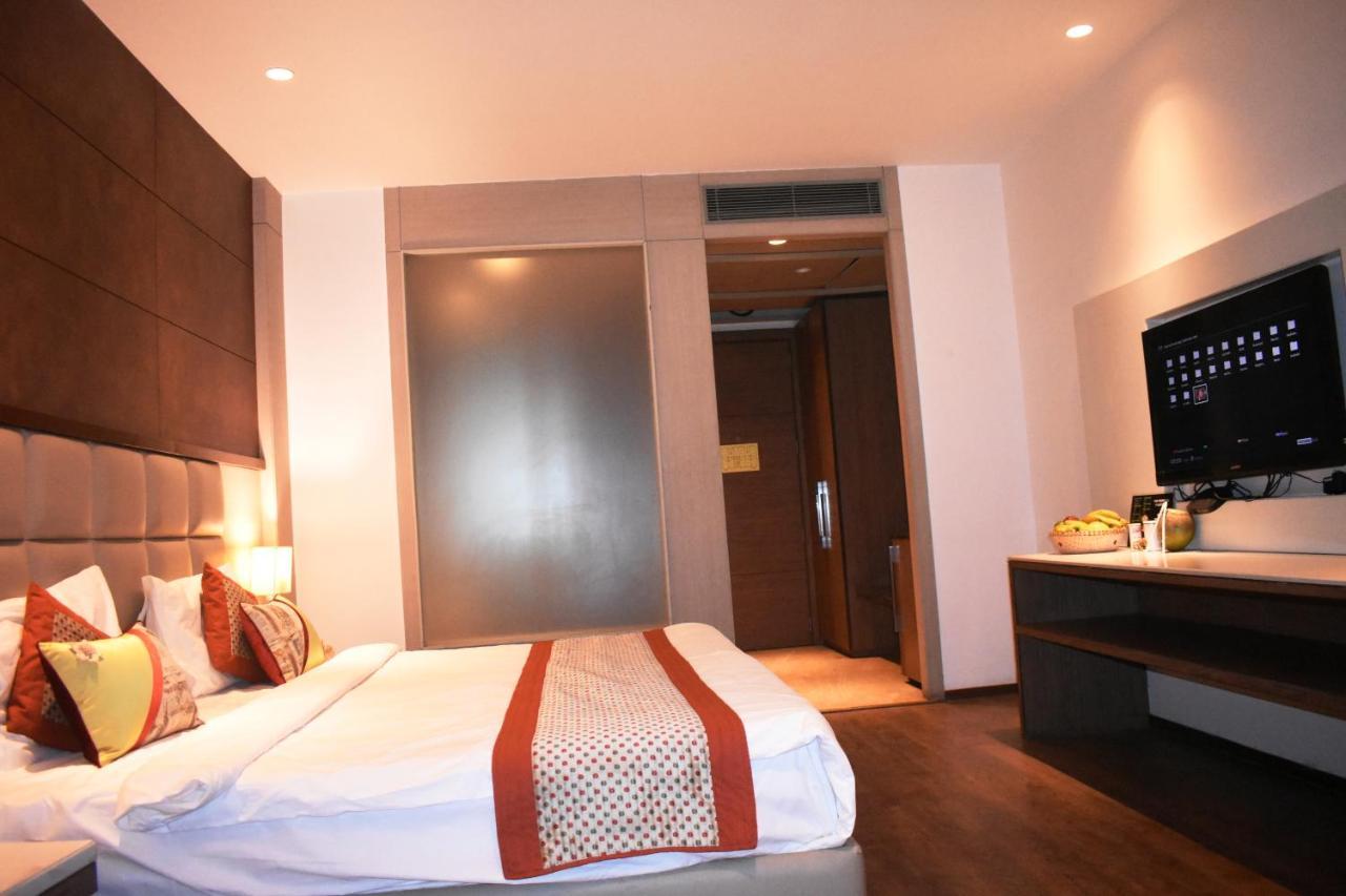 Lemonwood Suites By F9 Hotels - Trivoli Garden Chhatarpur New Delhi Extérieur photo