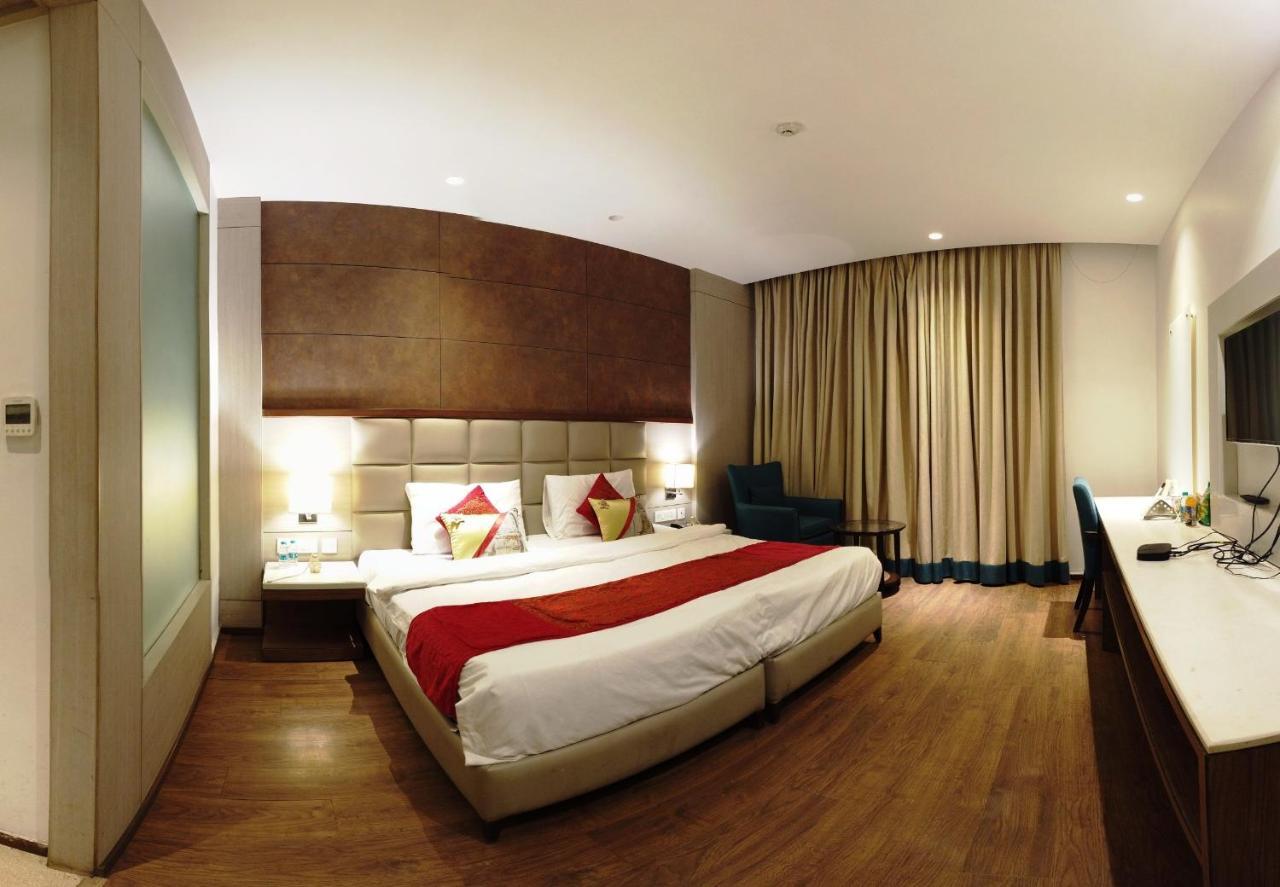 Lemonwood Suites By F9 Hotels - Trivoli Garden Chhatarpur New Delhi Extérieur photo