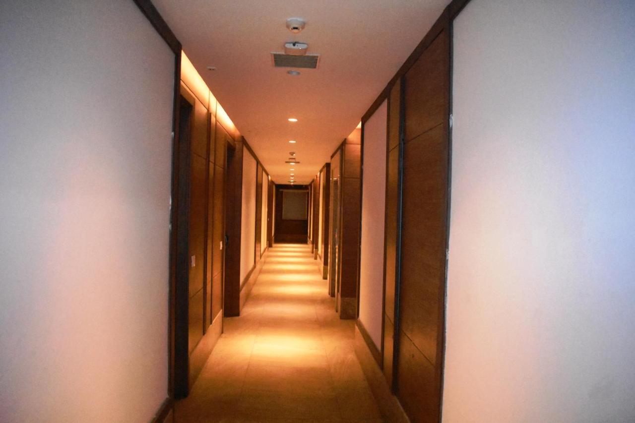 Lemonwood Suites By F9 Hotels - Trivoli Garden Chhatarpur New Delhi Extérieur photo