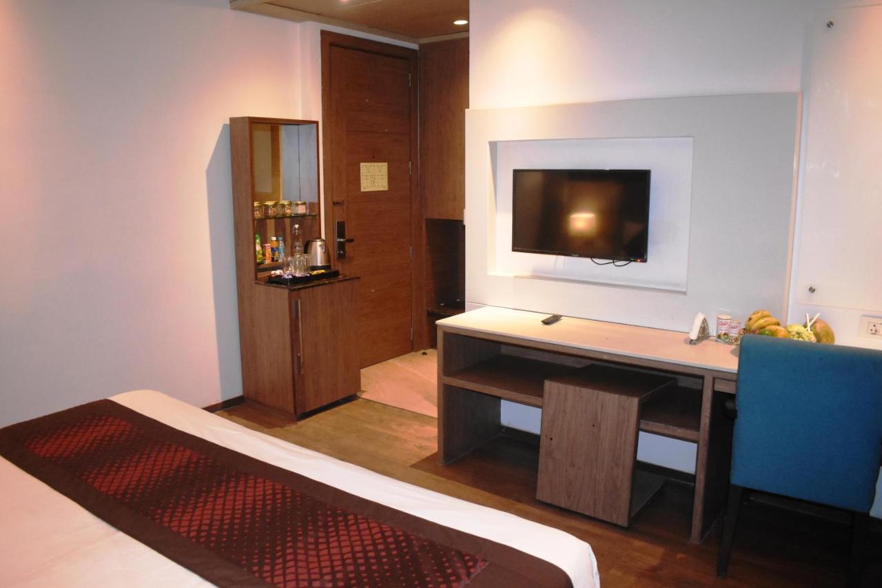 Lemonwood Suites By F9 Hotels - Trivoli Garden Chhatarpur New Delhi Extérieur photo