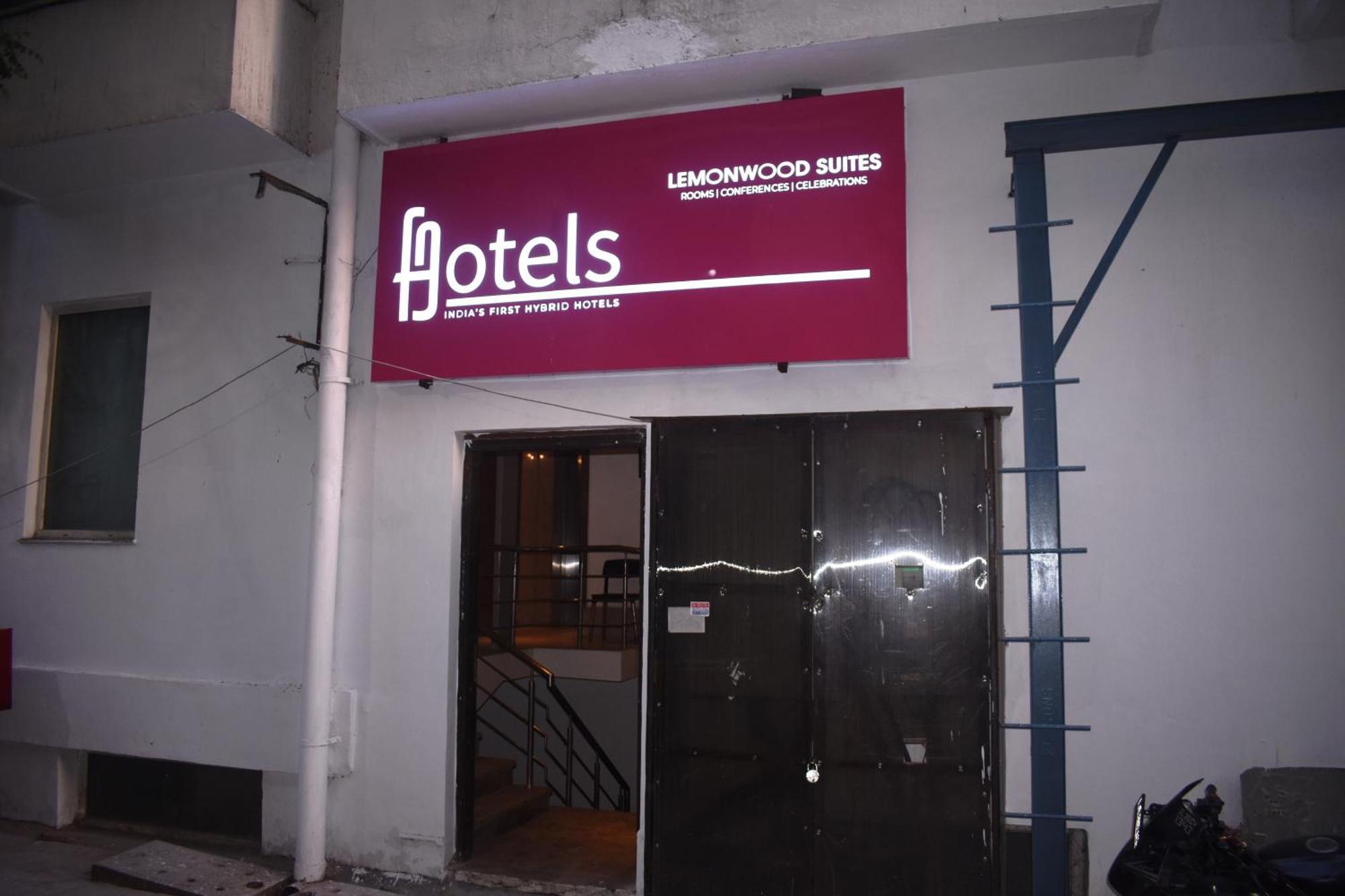 Lemonwood Suites By F9 Hotels - Trivoli Garden Chhatarpur New Delhi Extérieur photo