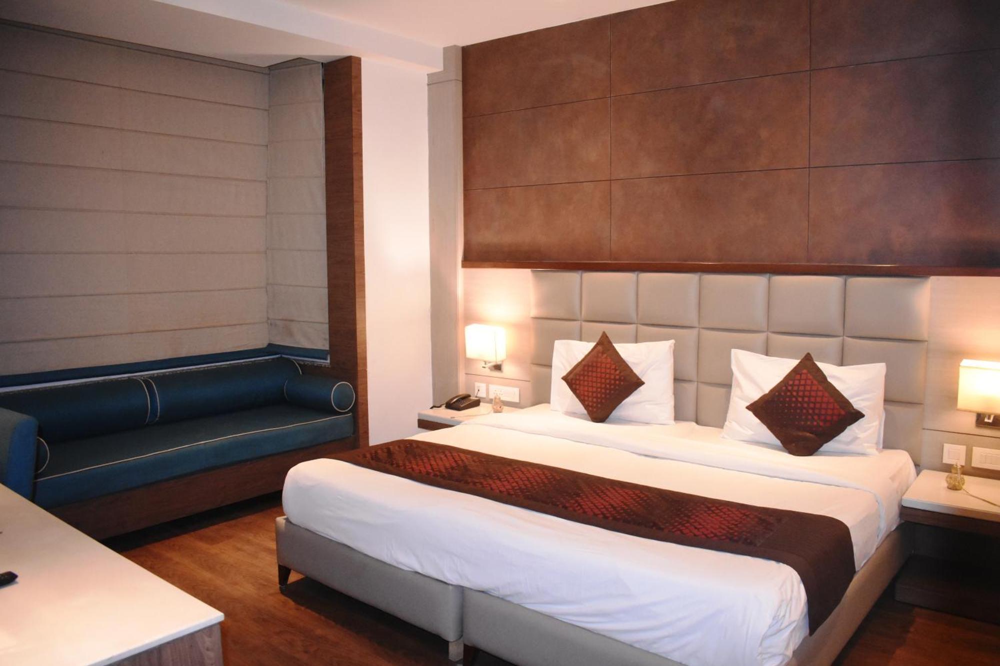 Lemonwood Suites By F9 Hotels - Trivoli Garden Chhatarpur New Delhi Extérieur photo